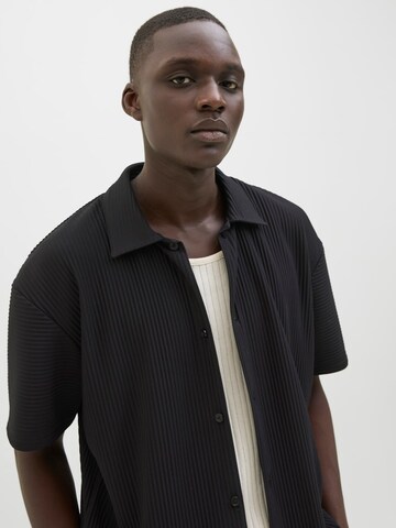 JACK & JONES Comfort fit Button Up Shirt 'JCOInterlude' in Black