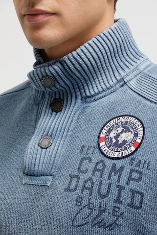 CAMP DAVID Troyer-Pullover aus Chenille mit Print und Patch in Blau
