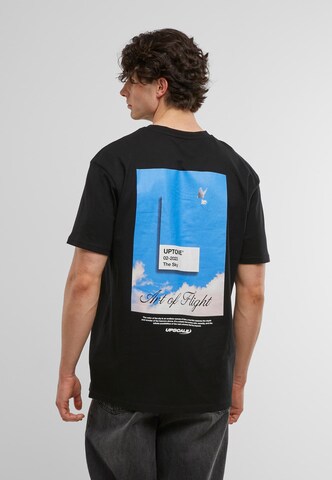 Tricou 'Uptone' de la MT Upscale pe negru: față