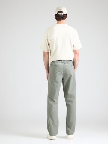 GAP Avar lõige Chino-püksid, värv roheline: tagant vaates