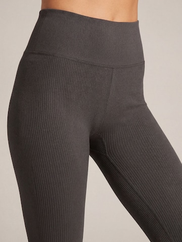 camano Skinny Leggings in Grijs: voorkant
