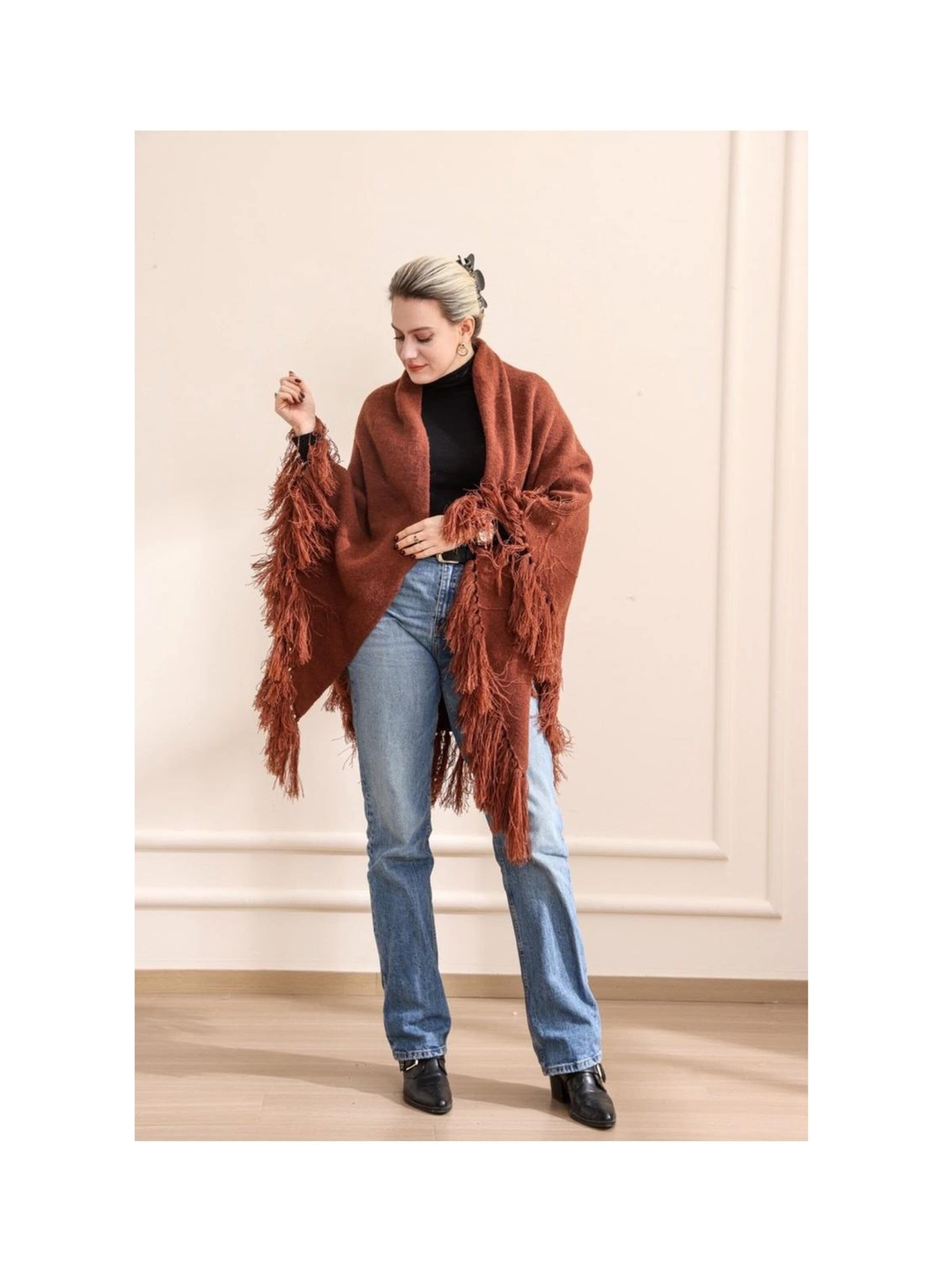 Foulards oversize 'Knitwear poncho' Emilie collection en marron