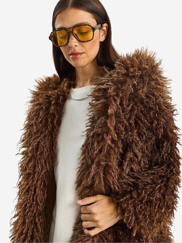 Cappotto invernale di Bianco Lucci in marrone