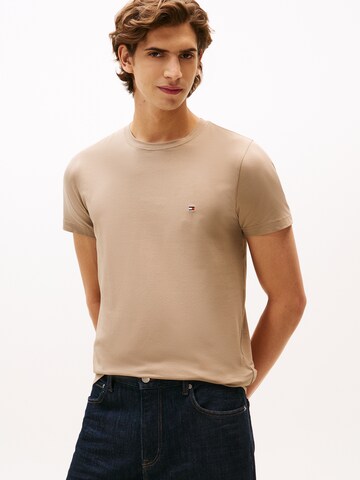 TOMMY HILFIGER Slim fit Μπλουζάκι σε μπεζ: μπροστά