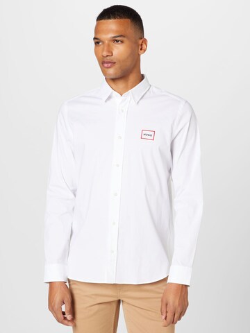 Coupe regular Chemise 'Emero' HUGO en blanc : devant