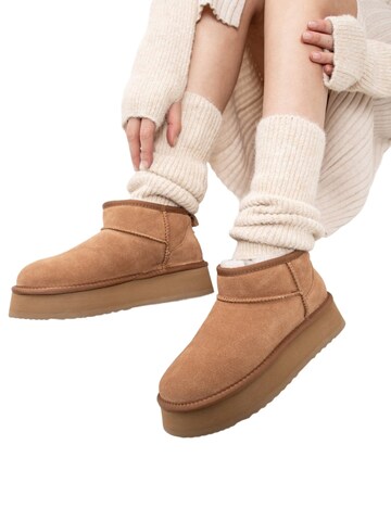 L'Arte Milano Boots in Brown