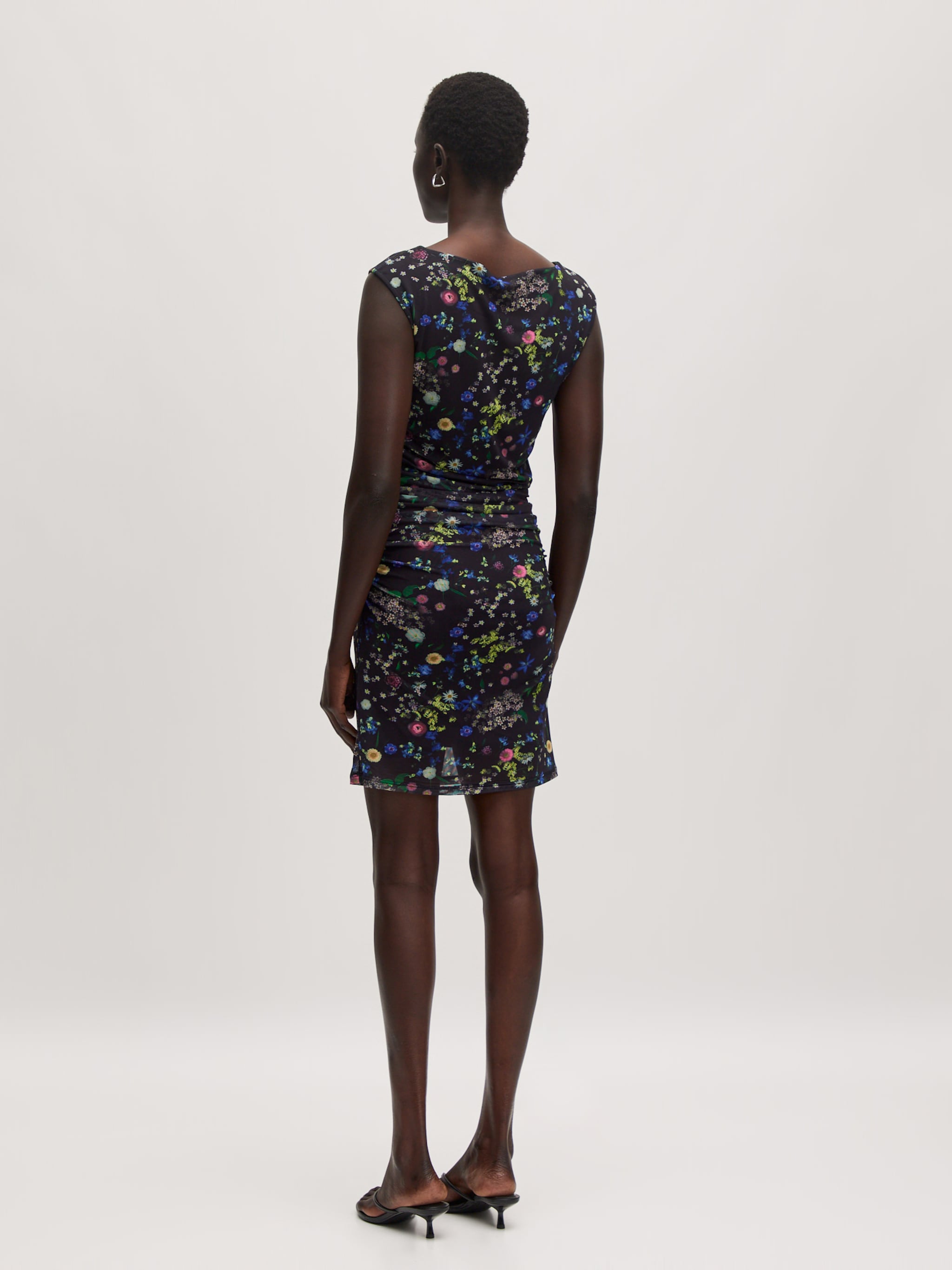 EDITED Produkte Kleid 'Kamila' schwarz