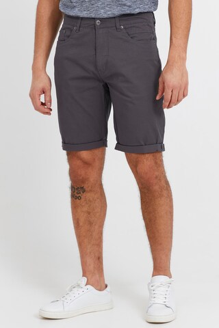!Solid Regular Chino Pants 'MILLAN' in Grey: front