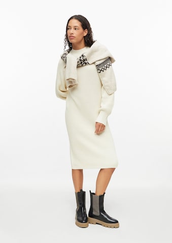 Robes en maille s.Oliver en beige : devant