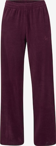 Regular Pantalon Karl Kani en violet : devant