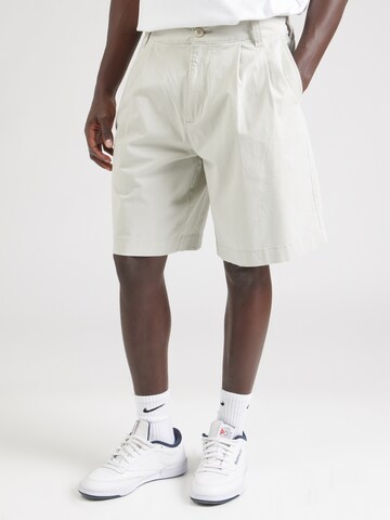 Loosefit Pantaloni con pieghe di HOLLISTER in grigio: frontale