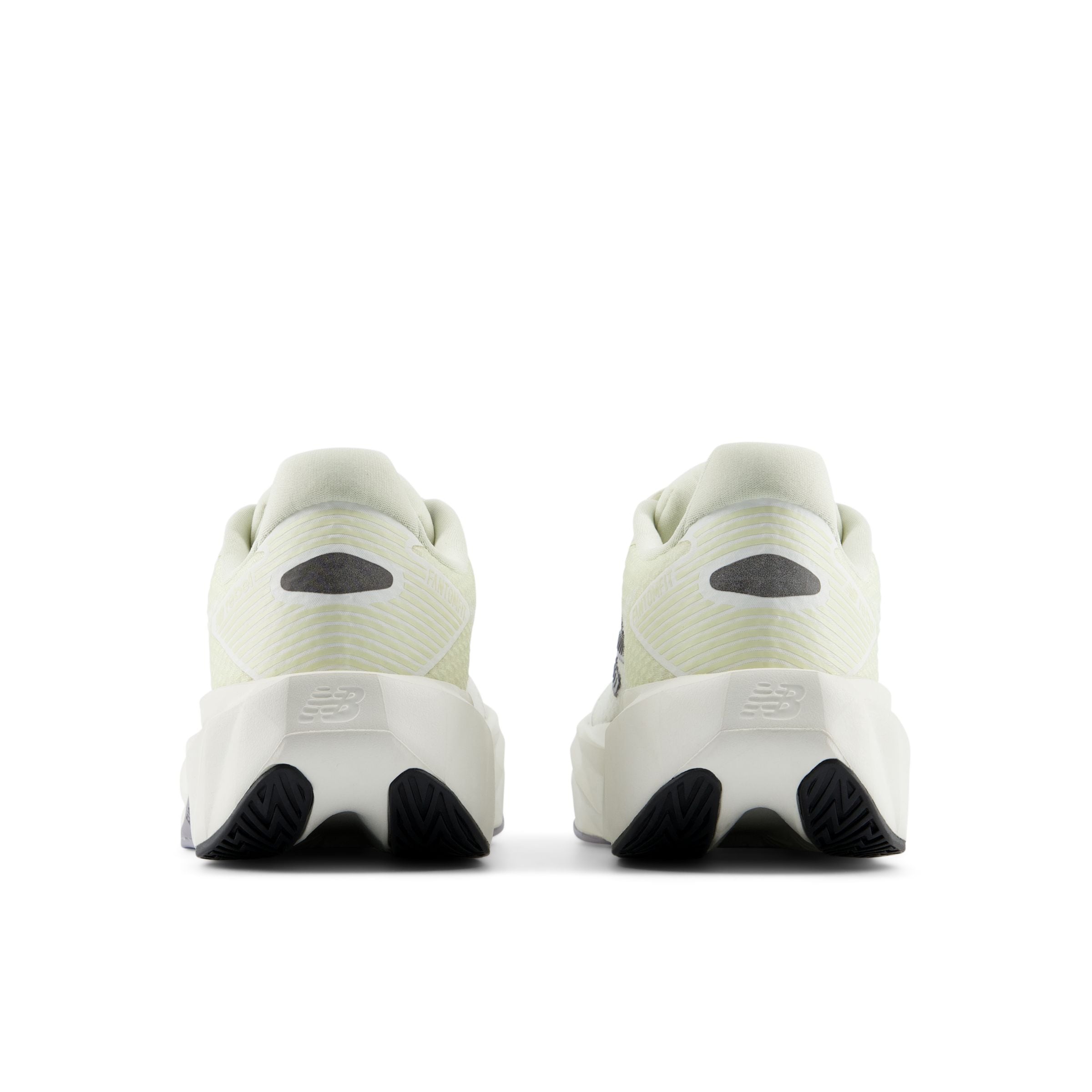 new balance - Calzado deportivo 'FuelCell Rebel Bungee Lace w/Toggle' en blanco