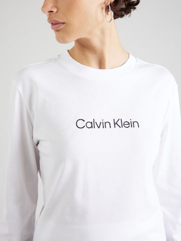 Calvin Klein - Camiseta en blanco