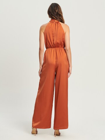 Tussah Ολόσωμη φόρμα 'ELAINA' σε πορτοκαλί: πίσω
