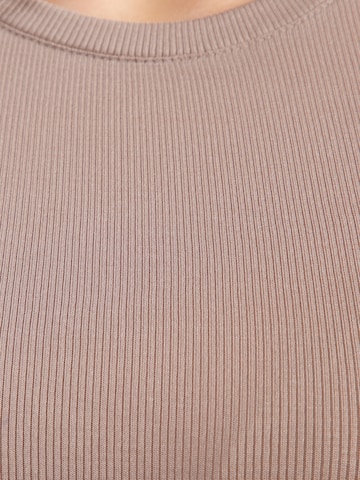 LEVI'S ® Футболка в Коричневый