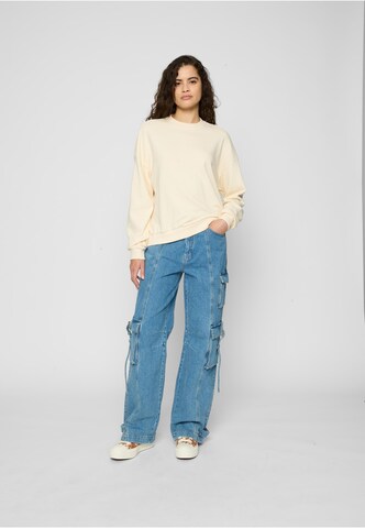 Urban Classics Свитшот в Бежевый