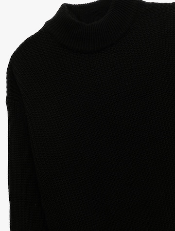 Koton Pullover in Schwarz