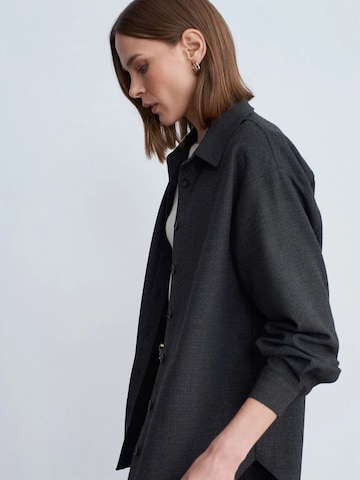 Dilvin Shirt in Grey