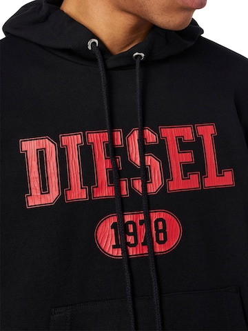 DIESEL Majica 'S-GINN-HOOD-K25' | črna barva