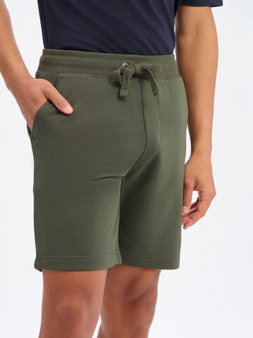 Regular Pantalon Nils Sundström en vert