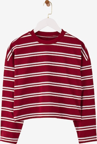 Trendyol Paita värissä punainen: etupuoli