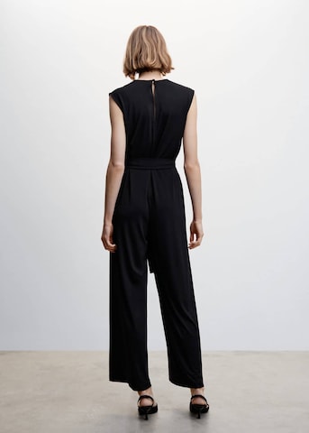 MANGO Jumpsuit 'Cata' i sort