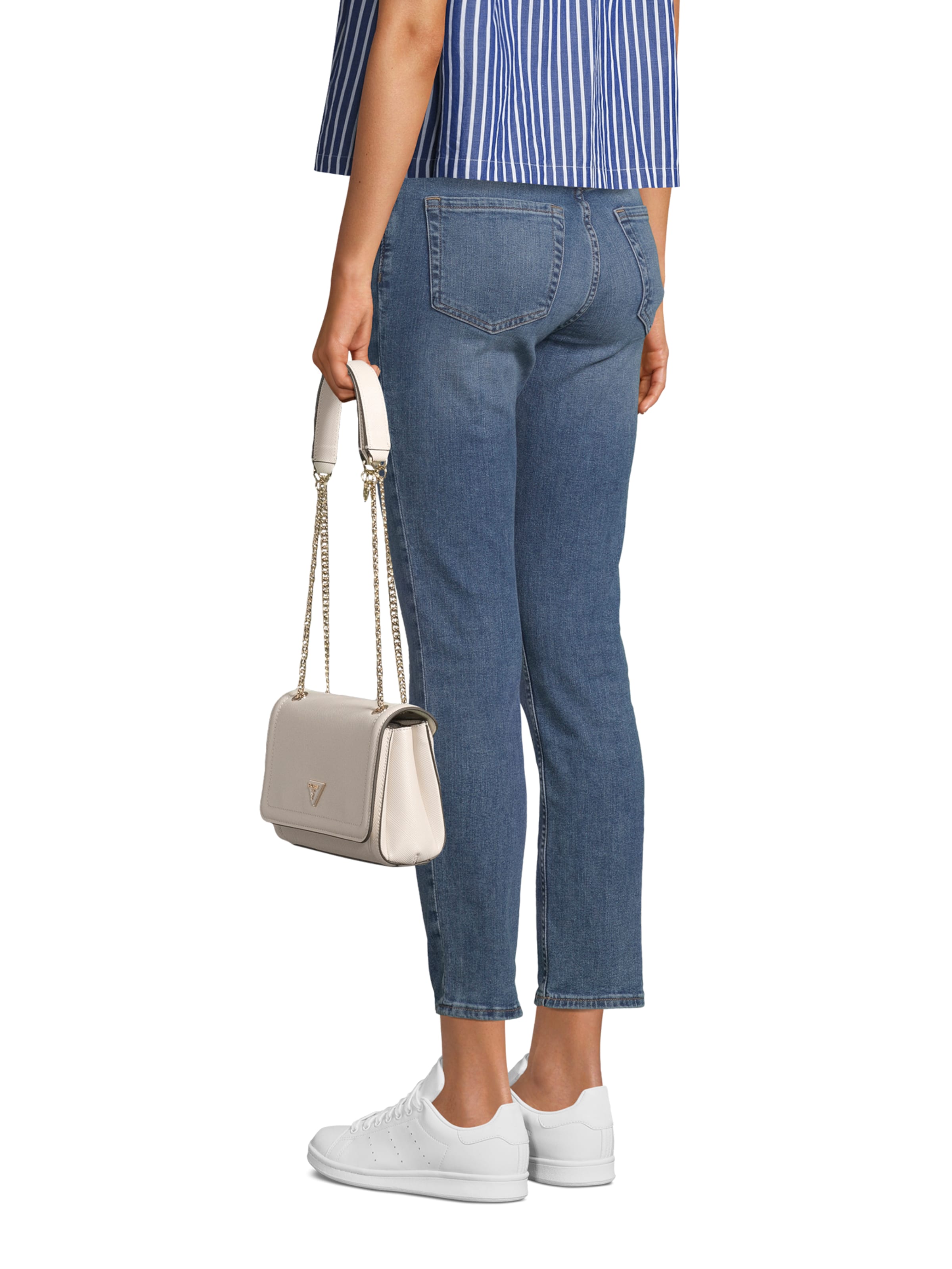 GUESS Наплечная сумка 'NOELLE II CNVRTBLE XBODY FLAP' в Белый