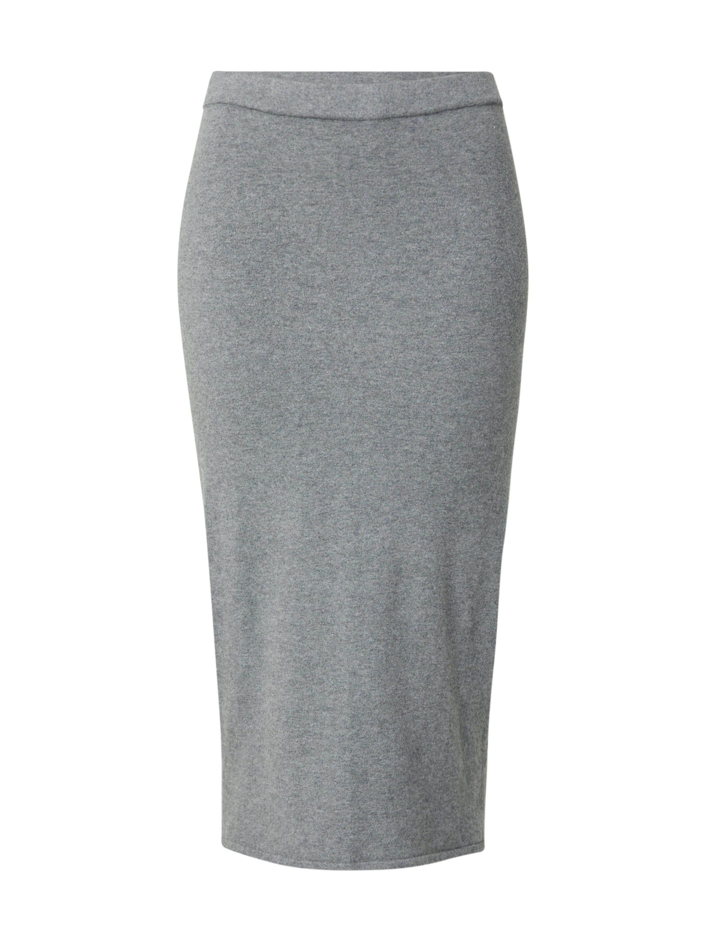 GAP Пола в сиво: отпред