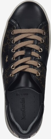 Nero Giardini Sneakers laag in Zwart