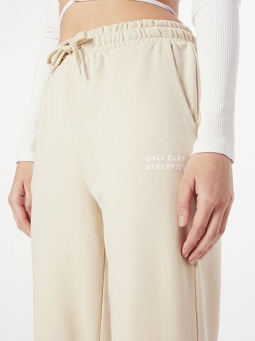 Tapered Pantaloni sportivi 'MAE' di ONLY PLAY in beige