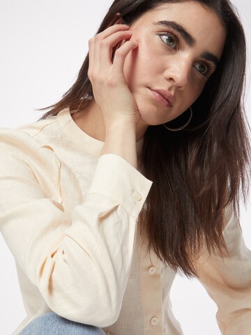 Camicia da donna di Stefanel in bianco