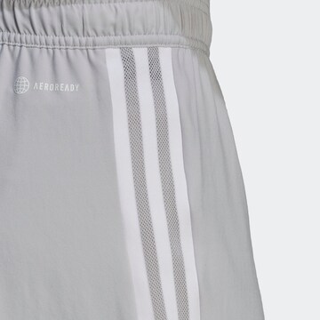 regular Pantaloni sportivi 'Condivo 22' di ADIDAS SPORTSWEAR in grigio