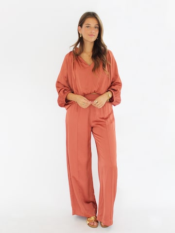 Honnête Atelier Wide leg Broek 'Alice' in Rood