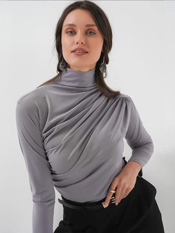 Bigdart Shirt in Grey