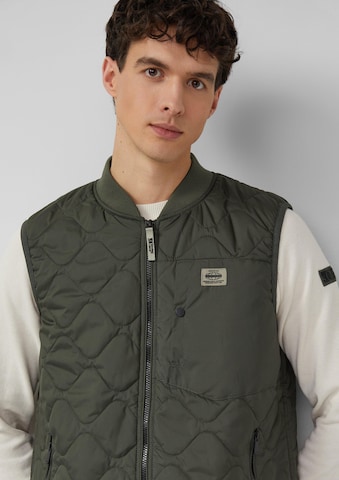 s.Oliver Vest in Green