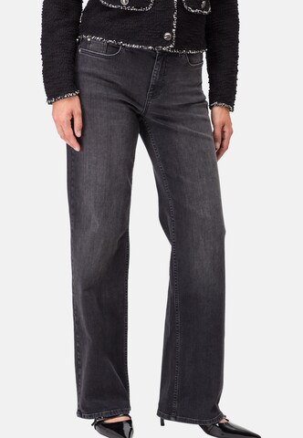 zero Slimfit Jeans in Grijs: voorkant