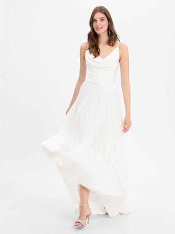 Marie Lund Evening dress in White: front