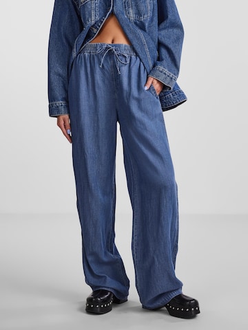 PIECES Wide leg Trousers 'Bossi' in Blue: front