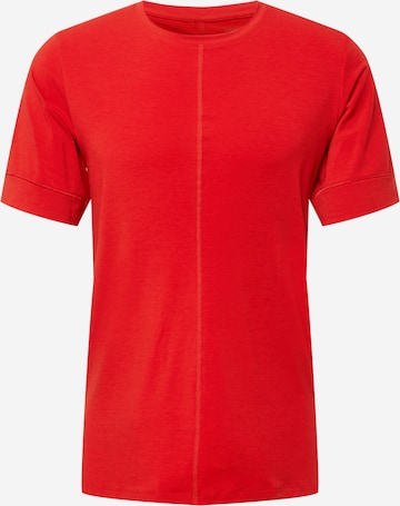 NIKETehnička sportska majica - crvena boja: prednji dio