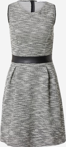 Robe 'Danielle' ABOUT YOU en gris : devant