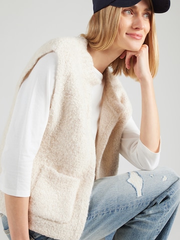 s.Oliver Strickweste in Beige