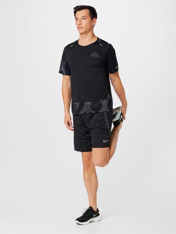 NIKE - Camisa funcionais 'RUN DVN RISE 365' em preto