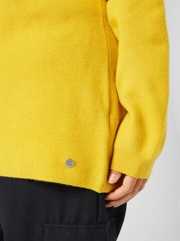 Tom Tailor Women + Sweater in Yellow