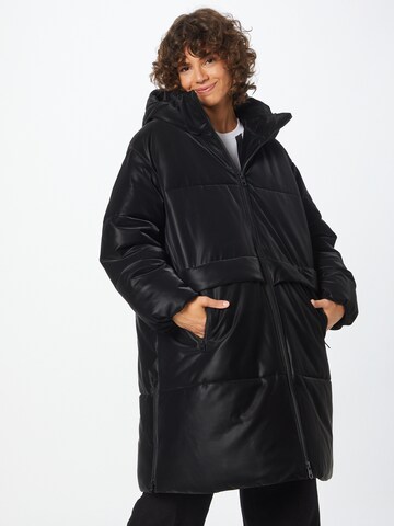 Calvin Klein Jeans Winter Coat in Black: front