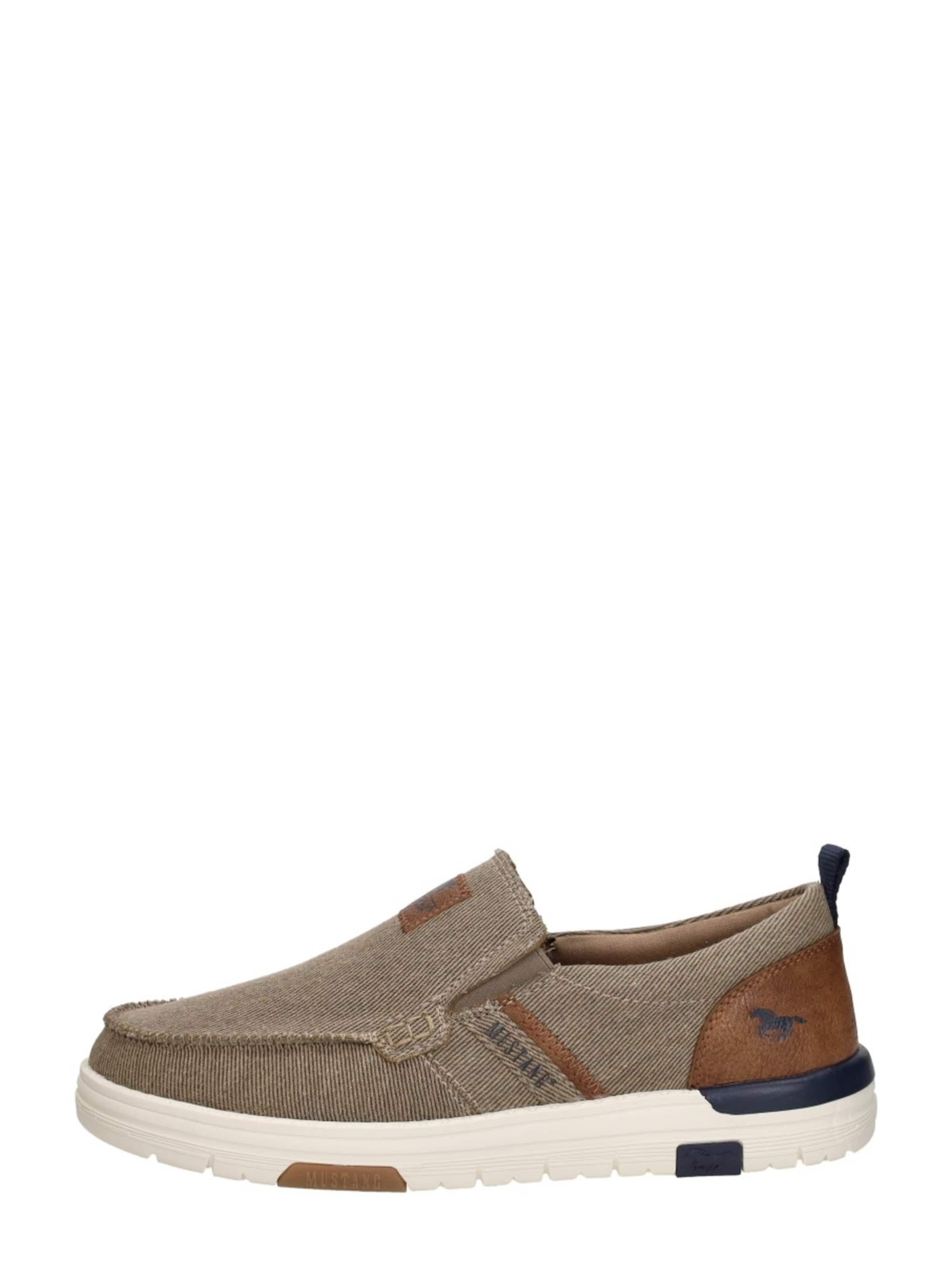 MUSTANG Slipper 'Sneakers Laag'‌‌‌‌‌ in Beige: Vorderseite