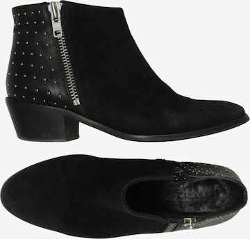 CosmoParis Dress Boots in 38 in Black: front
