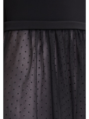 Robe de cocktail Vera Mont en noir