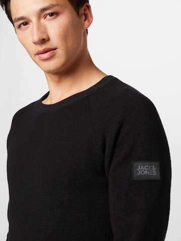 JACK & JONES Svetr – černá