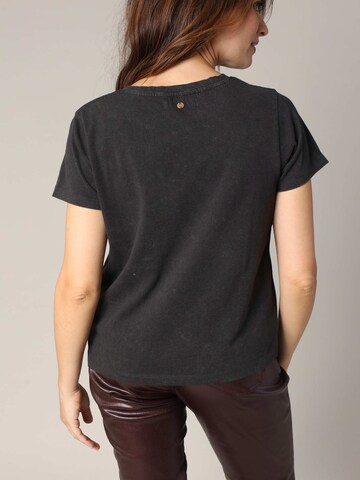 Deeluxe T-Shirt ' LOLOVER ' in Braun