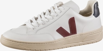 Sneaker bassa 'V12' di Veja in bianco: frontale